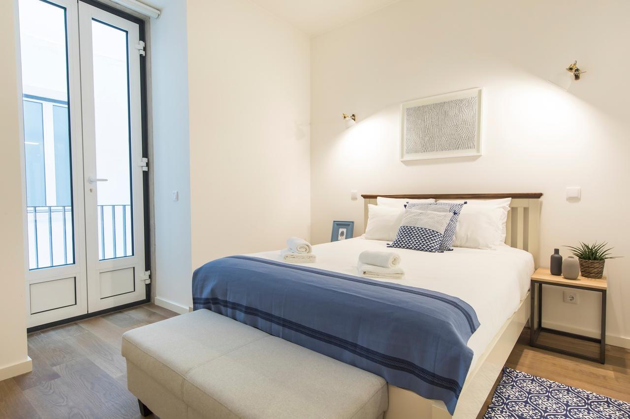 Urban Chic In The Heart Of Historic Apartment Lissabon